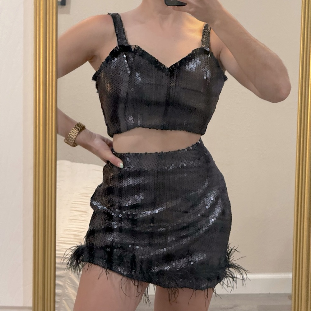 SEQUINED SET from Closet Deluxe